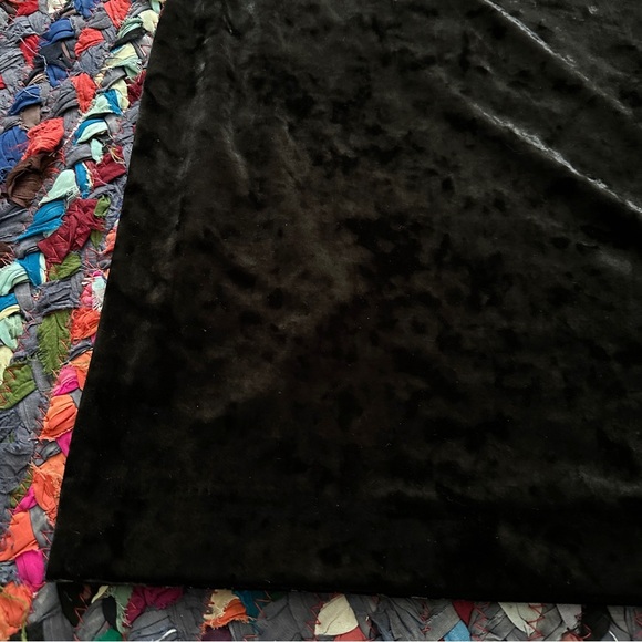 Loft Black Crushed Velvet Mini Skirt Women’s Size XL Stretch Witchy Holiday Goth - Picture 6 of 14